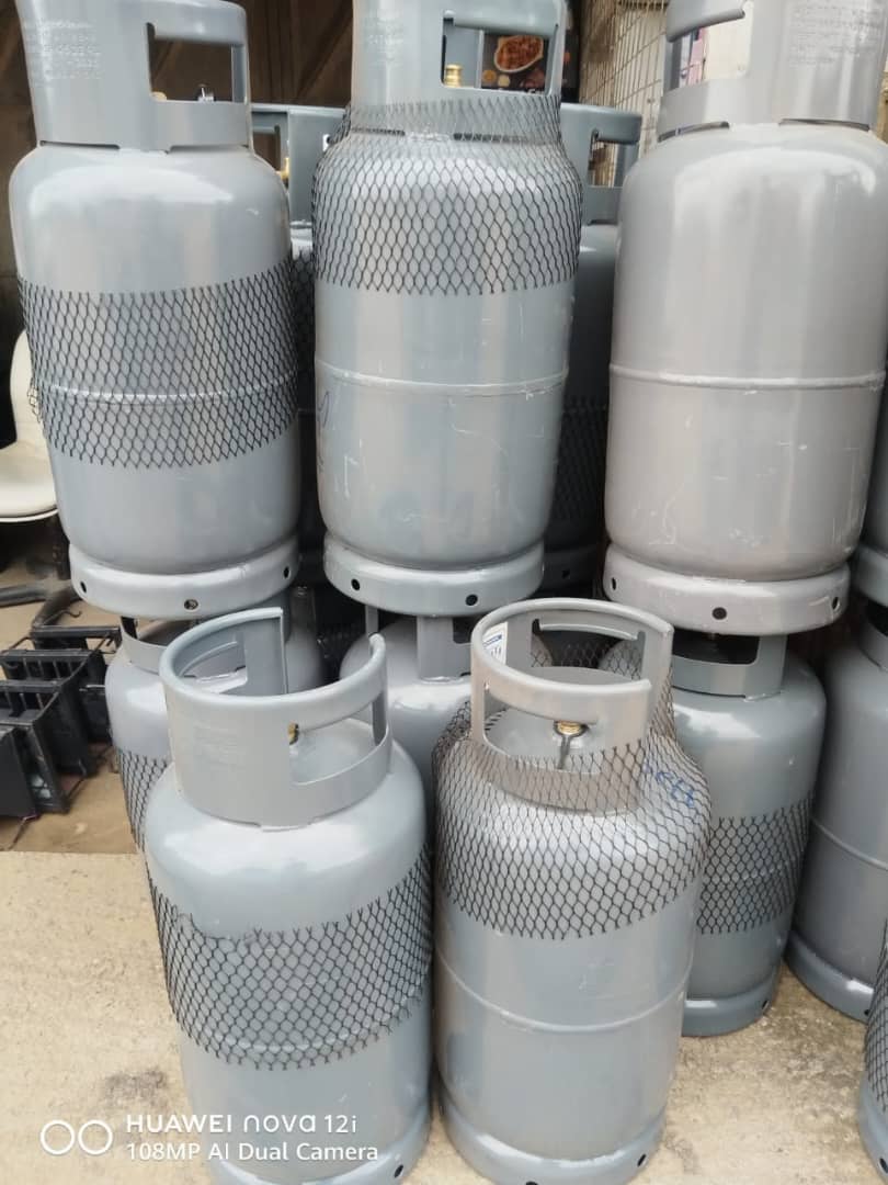 Gas cylinder