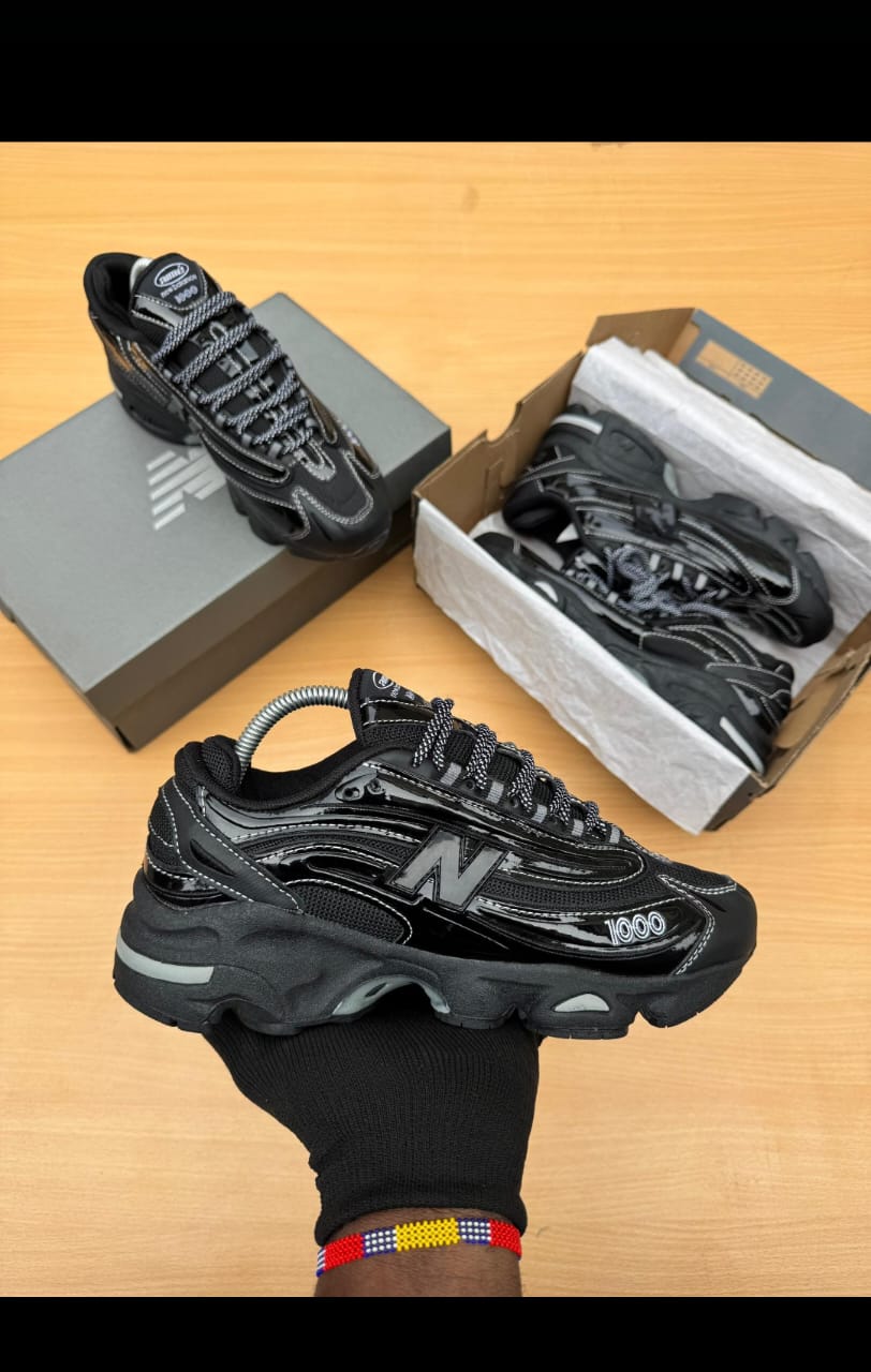 Men sneakers